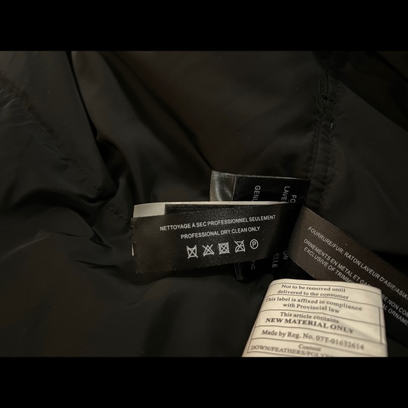 SOLD- Rudsak down winter jacket $100 - Picture 6 of 6